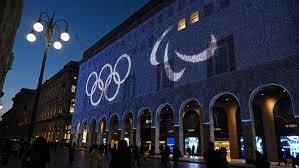 王建民在 2006-2007 连续两年蝉联美联胜投王，带动全台湾的“王建民热潮”